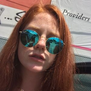 Meet your Posher, Autumn